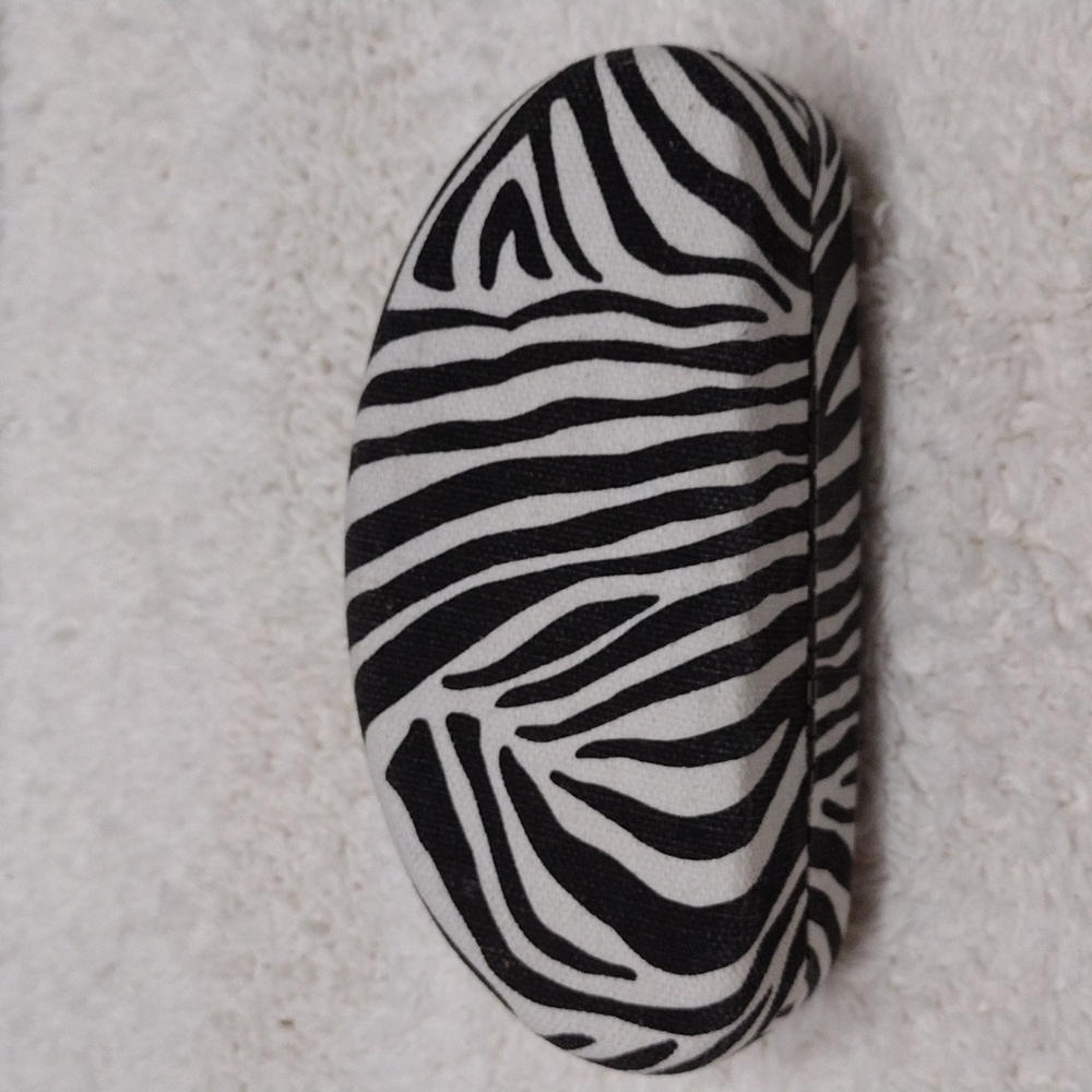 Old Navy Zebra Pattern Eyewear Hard Case Only EC#ZZZ - Picture 4 of 9